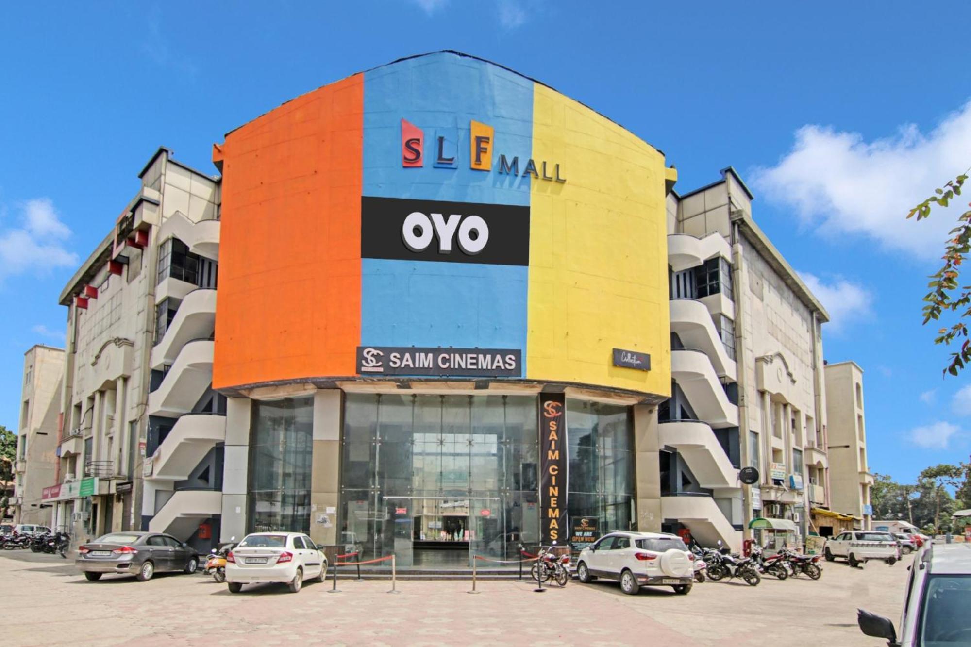 Hotel Collection O Slf Mall Sector 30 Faridabad Exteriér fotografie