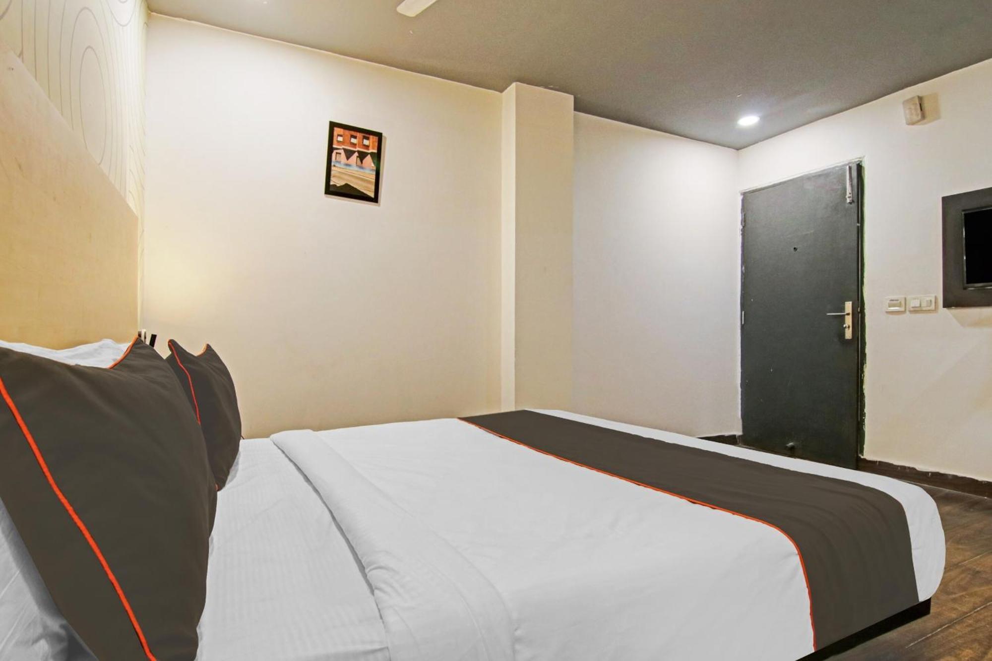 Hotel Collection O Slf Mall Sector 30 Faridabad Exteriér fotografie